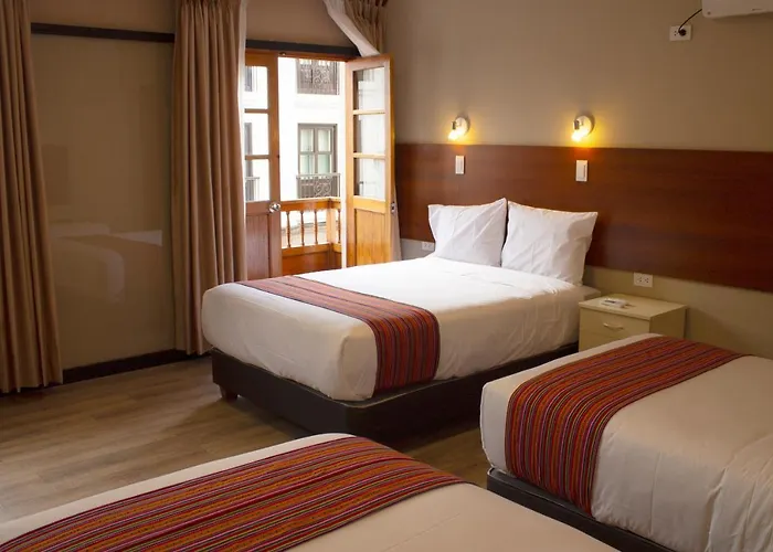 San Pedro Plaza 3*