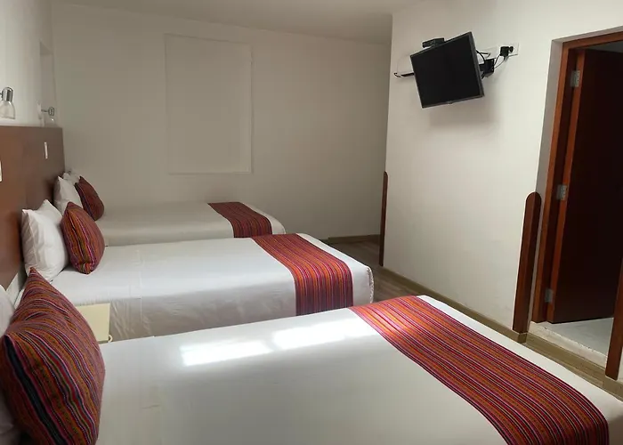 San Pedro Plaza ホテル 3*