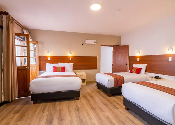 Hotel San Pedro Plaza 3*