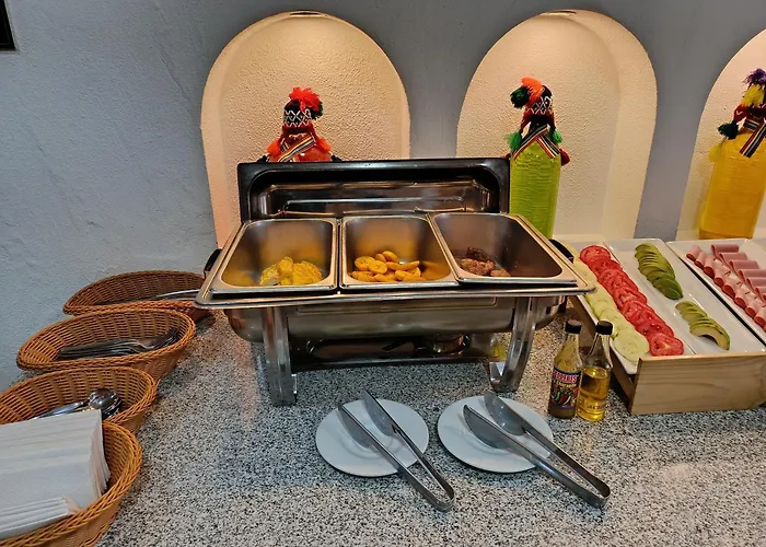 San Pedro Plaza Hotel 3*